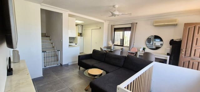 Chalet de 3 habitaciones en Las Filipinas en venta - 220.000 € (Ref: 9930883)