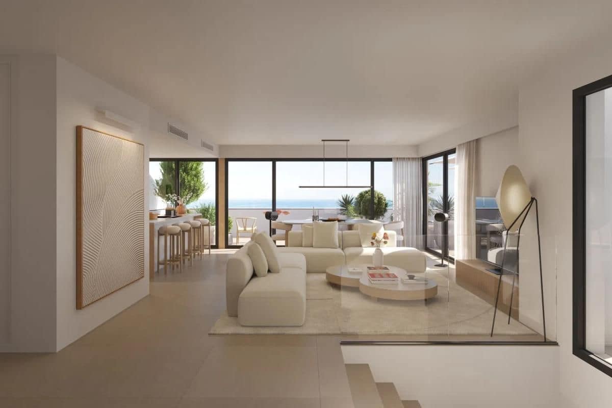 2 bedroom Apartment for sale in Fuengirola with pool - € 540,000 (Ref: 9930893)