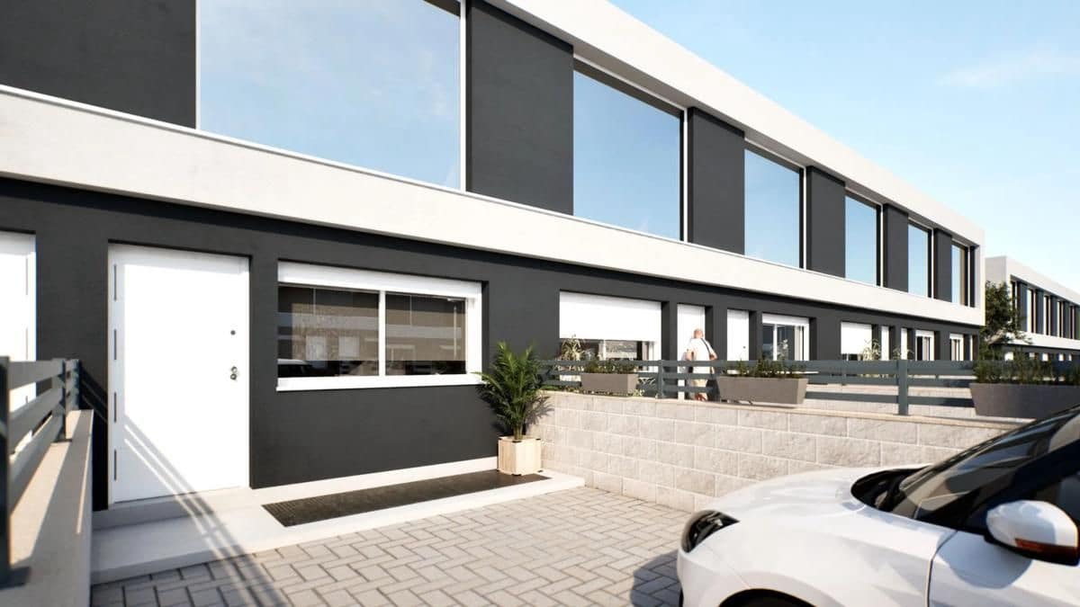 1 soveværelse Rækkehus til salg i Gran Alacant med swimmingpool - € 350.000 (Ref: 9931744)
