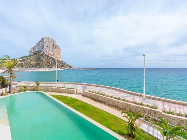 4 chambre Appartement à vendre à Calpe / Calp avec piscine - 1 685 000 € (Ref: 9931776)