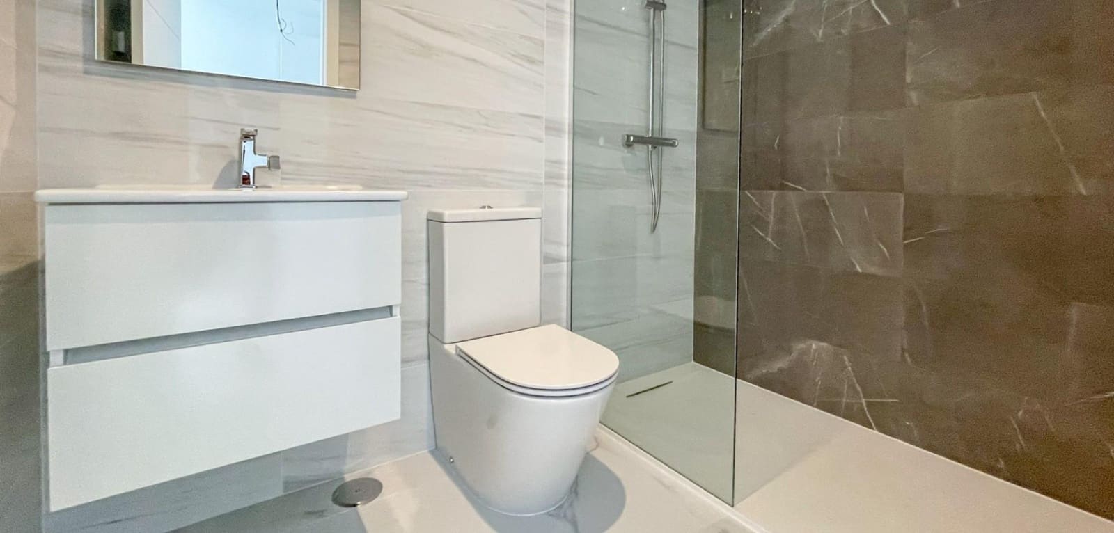3 quarto Apartamento para venda em Orihuela Costa com piscina garagem - 579 900 € (Ref: 9931780)