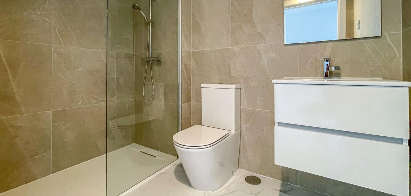 3 quarto Apartamento para venda em Orihuela Costa com piscina garagem - 579 900 € (Ref: 9931780)