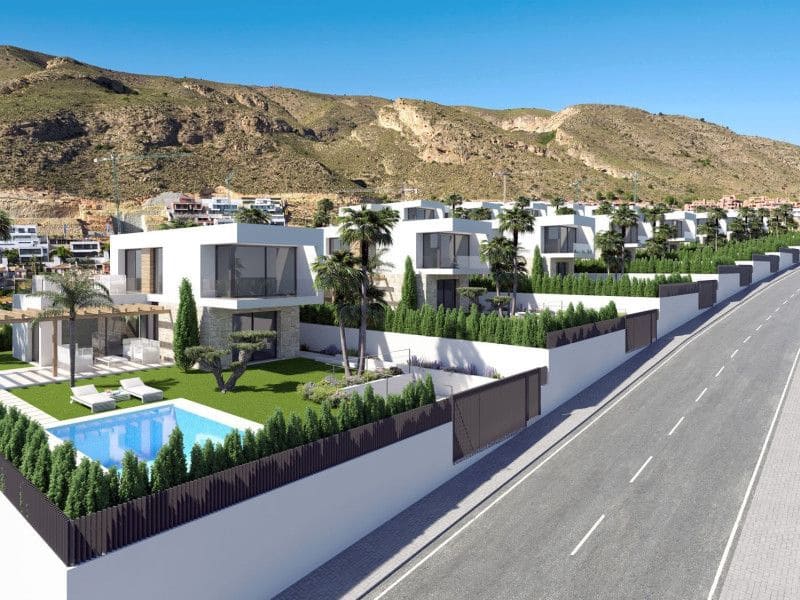 3 bedroom Villa for sale in Finestrat with pool - € 1,195,000 (Ref: 9934405)