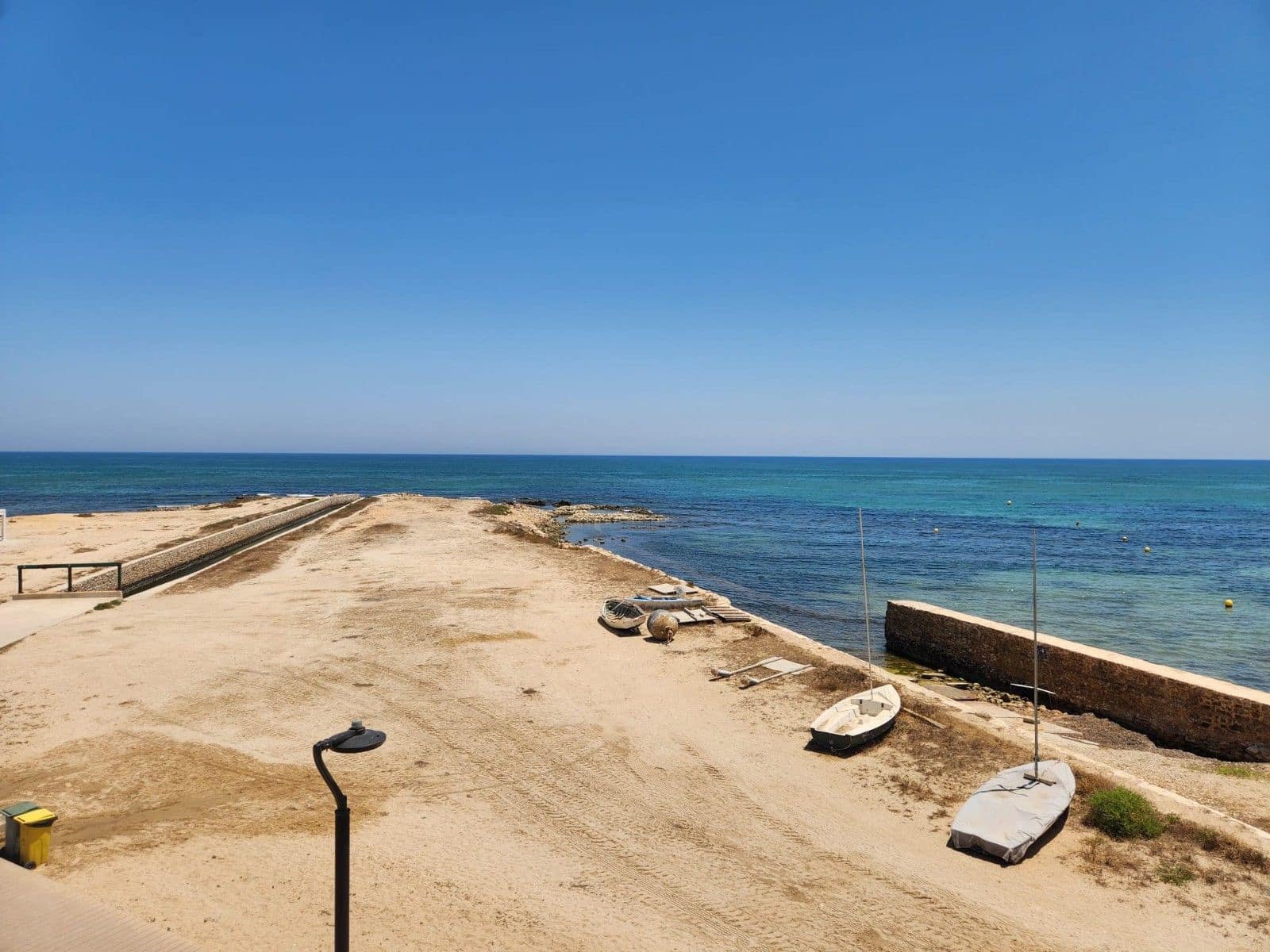 2 bedroom Apartment for sale in Torrevieja - € 199,000 (Ref: 9938395)