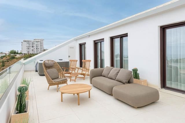 2 soveværelse Lejlighed til salg i Fuengirola med swimmingpool garage - € 499.000 (Ref: 9940369)