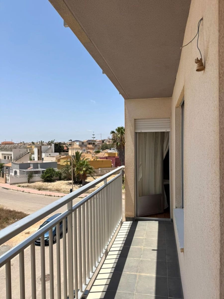 3 soverom Leilighet til salgs i Torrevieja - € 189 900 (Ref: 9940382)
