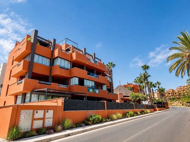 2 soverom Leilighet til salgs i Villamartin, Orihuela med garasje - € 260 000 (Ref: 9942734)