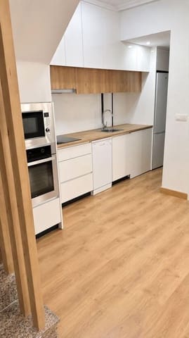 3 soveværelse Byhus til salg i La Zenia, Orihuela med swimmingpool - € 279.900 (Ref: 9945949)