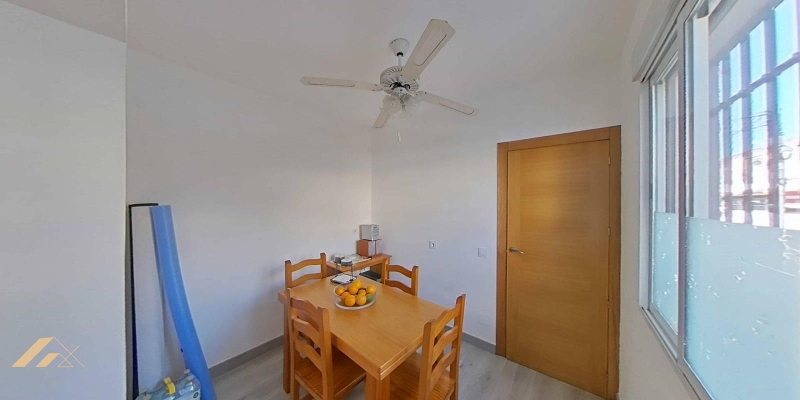 Bungalow de 2 habitaciones en San Pedro del Pinatar en venta - 180.000 € (Ref: 9950030)
