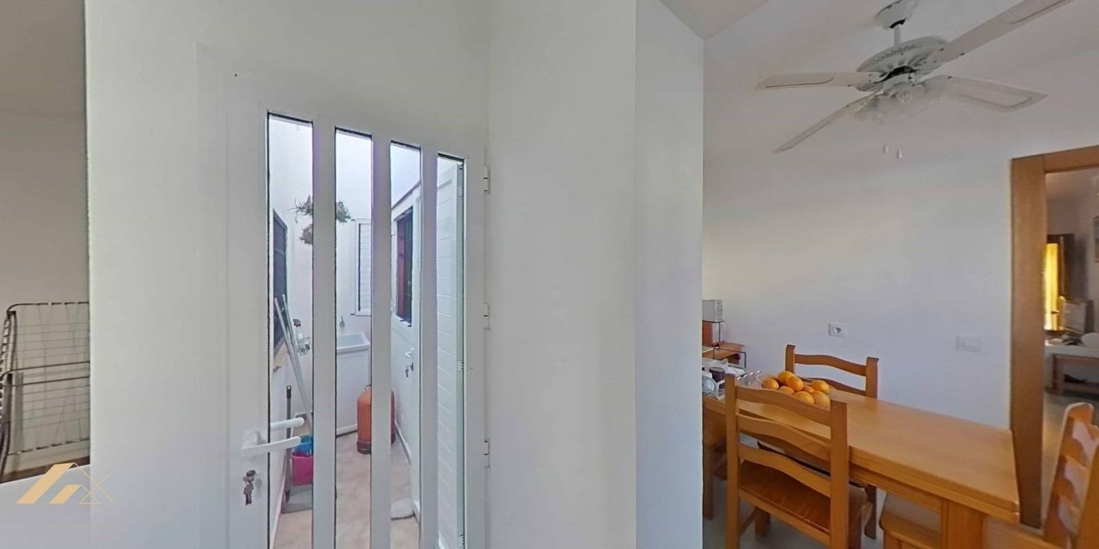 Bungalow de 2 habitaciones en San Pedro del Pinatar en venta - 180.000 € (Ref: 9950030)