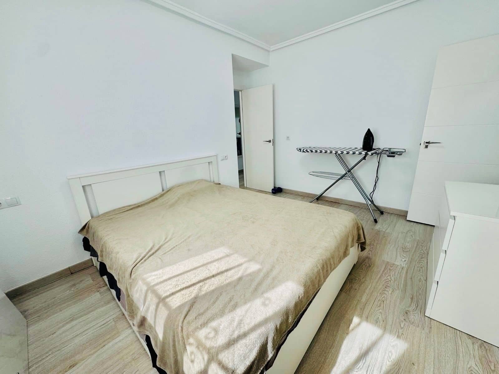 4 chambre Villa/Maison à vendre à Dona Pepa avec piscine garage - 470 000 € (Ref: 9954403)