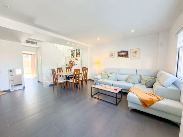 2 chambre Maison de Ville à vendre à Aguas Nuevas, Torrevieja avec piscine - 249 000 € (Ref: 9954420)