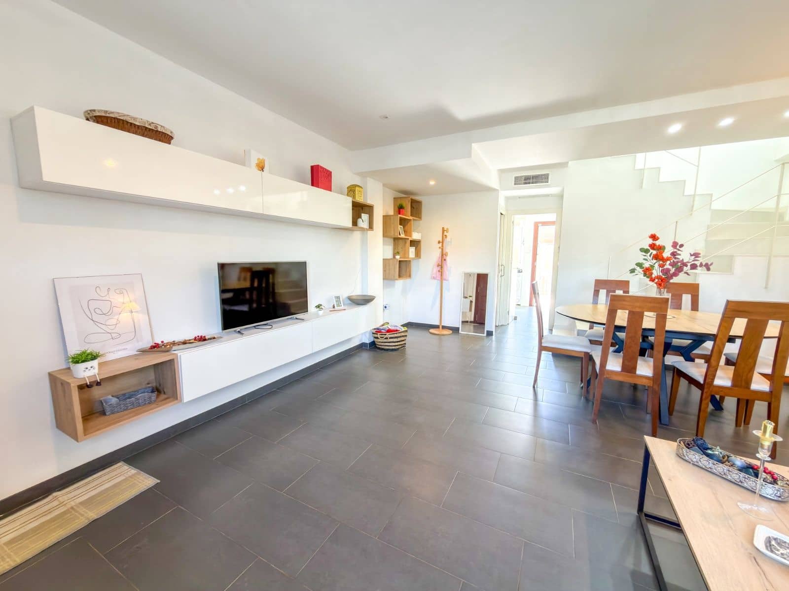 2 soveværelse Byhus til salg i Aguas Nuevas med swimmingpool - € 249.000 (Ref: 9954420)