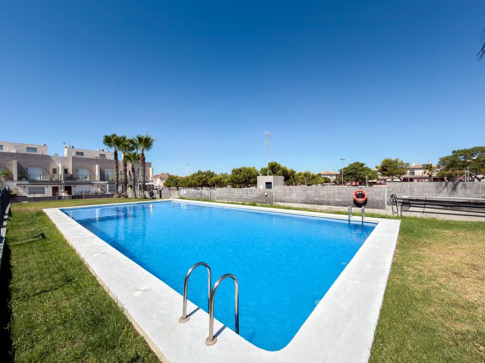 2 soveværelse Byhus til salg i Aguas Nuevas med swimmingpool - € 249.000 (Ref: 9954420)