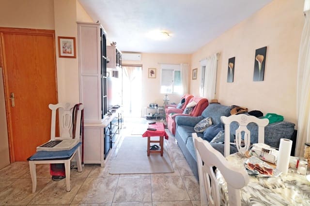 4 quarto Apartamento para venda em El Chaparral - La Siesta - La Torreta, Torrevieja com piscina - 189 000 € (Ref: 9955506)