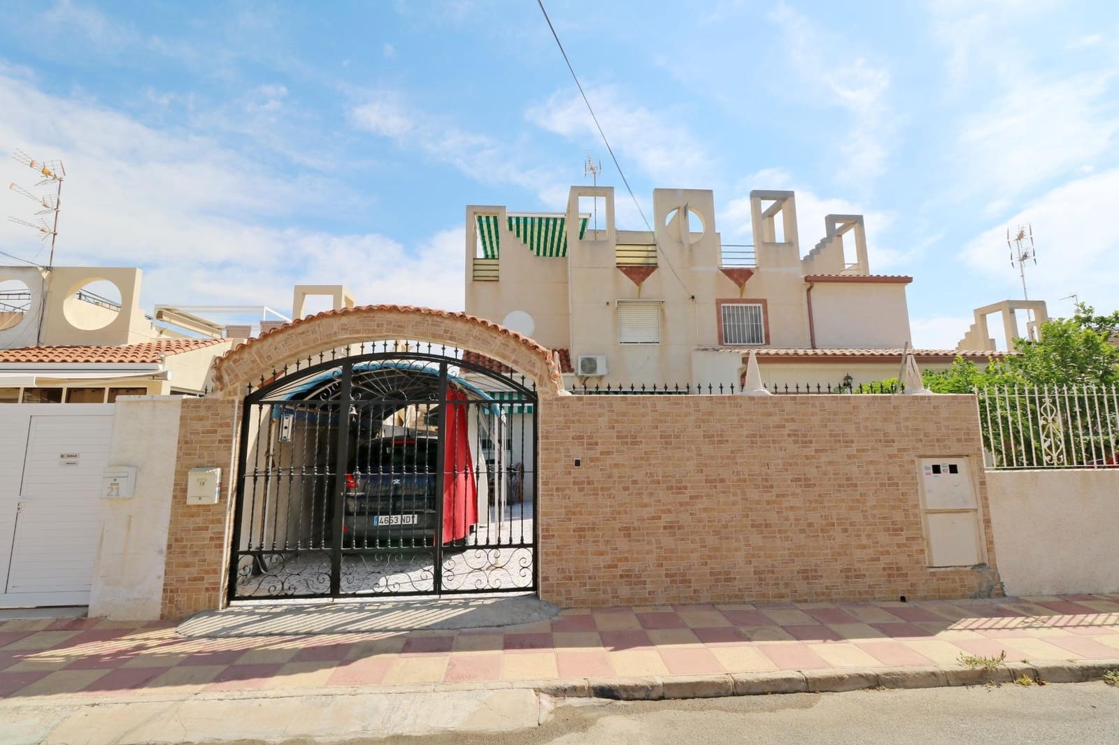 4 quarto Apartamento para venda em Torrevieja com piscina - 189 000 € (Ref: 9955506)