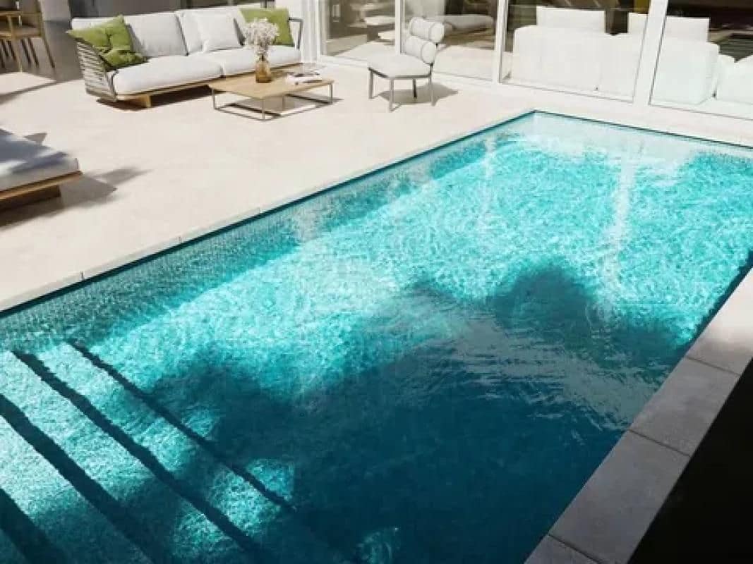3 bedroom Villa for sale in Estepona with pool - € 1,730,000 (Ref: 9955510)