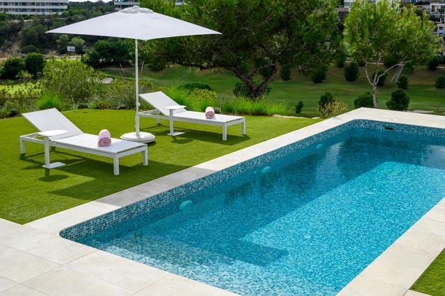 3 slaapkamer Villa te koop in Las Colinas Golf, Orihuela met zwembad - € 1.790.000 (Ref: 9958137)