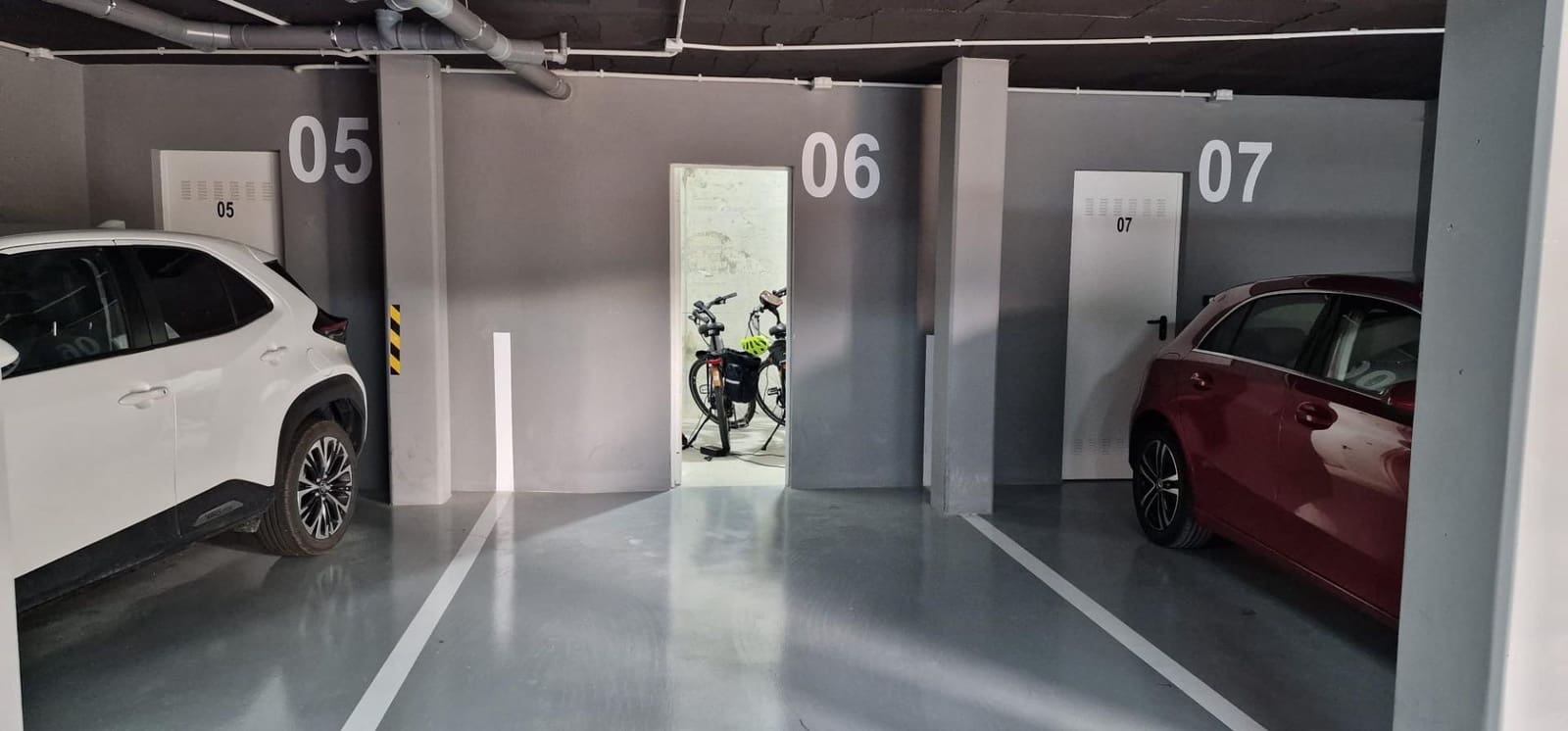 3 quarto Apartamento para venda em Las Colinas Golf com piscina garagem - 479 000 € (Ref: 9958139)