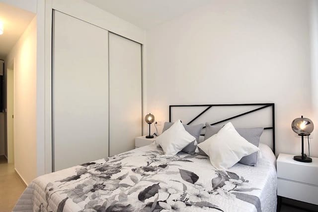 2 soverom Leilighet til salgs i Los Dolses, Orihuela med svømmebasseng - € 287 000 (Ref: 9963331)