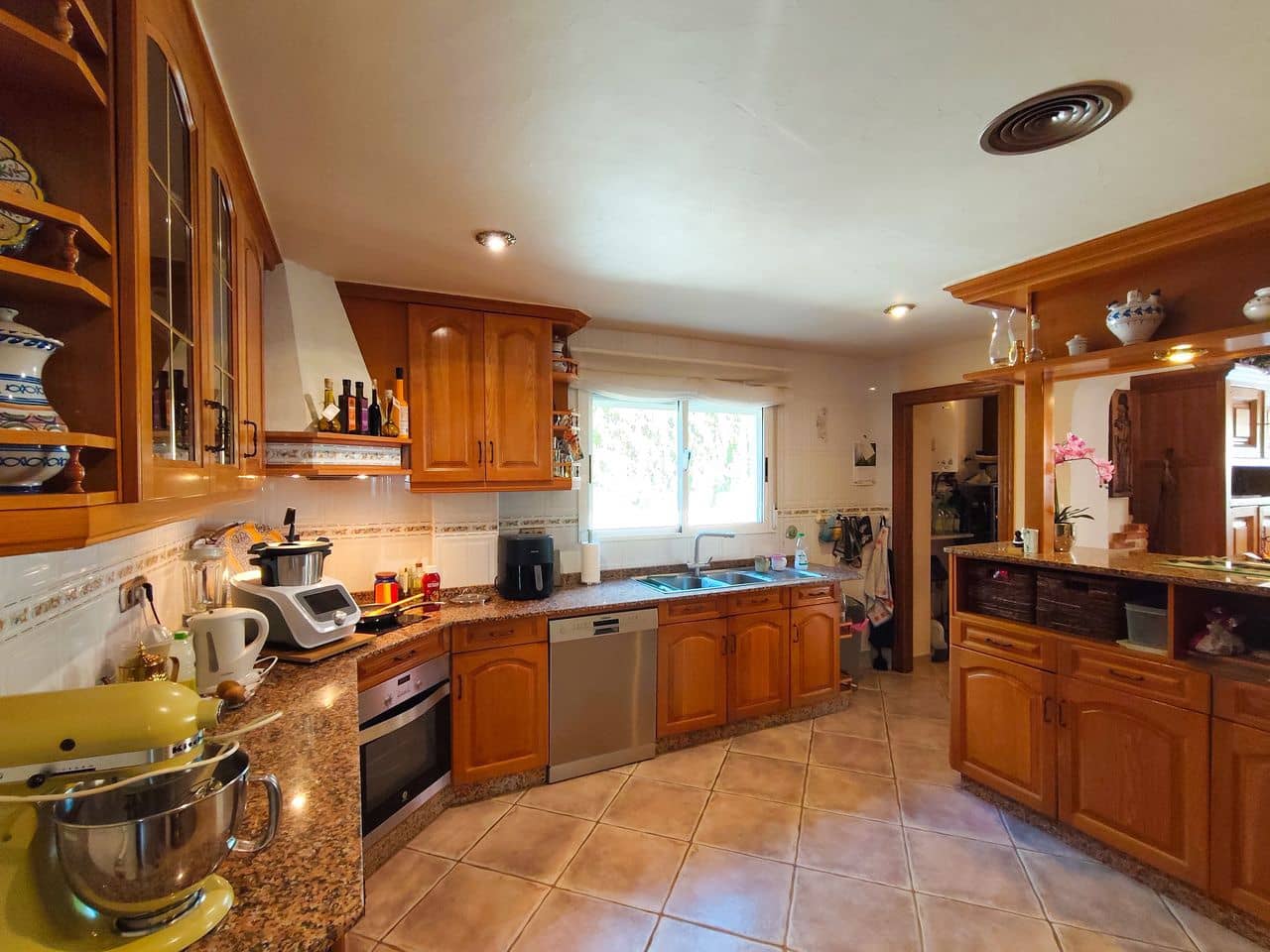 5 bedroom Villa for sale in Rojales - € 850,000 (Ref: 9963335)