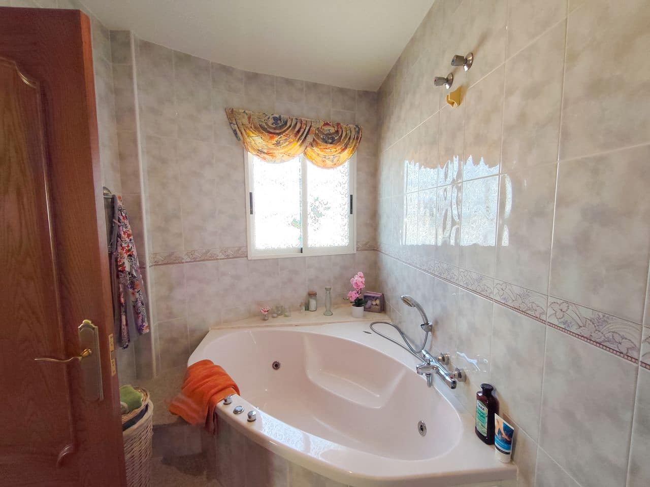 5 bedroom Villa for sale in Rojales - € 850,000 (Ref: 9963335)