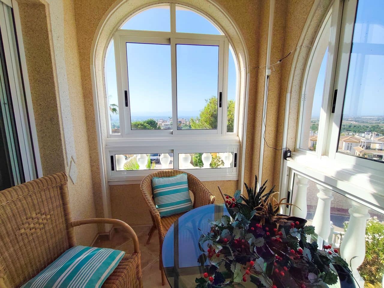 5 bedroom Villa for sale in Rojales - € 850,000 (Ref: 9963335)