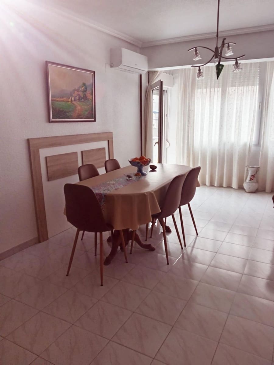 3 chambre Appartement à vendre à Torrevieja - 175 000 € (Ref: 9963371)