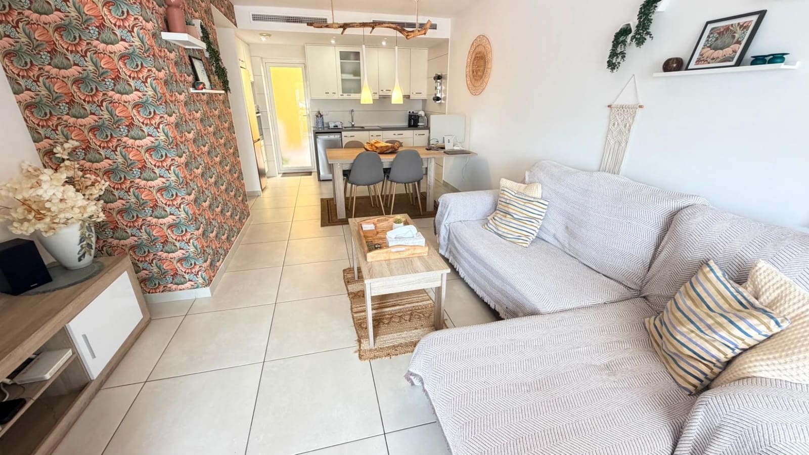2 slaapkamer Appartement te koop in Torrevieja - € 235.000 (Ref: 9967857)