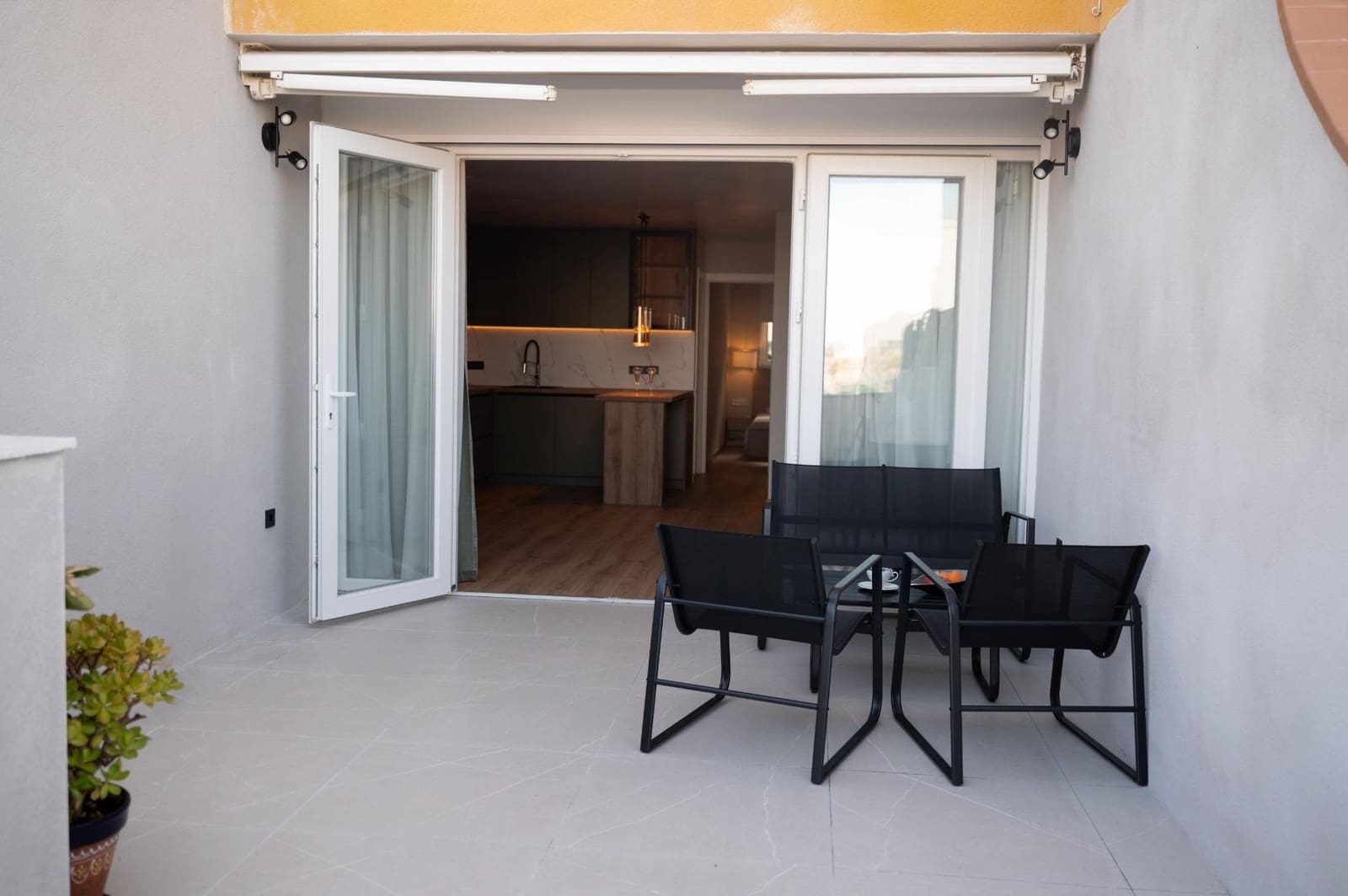 2 sypialnia Bungalow na sprzedaż w Torrevieja - 249 000 € (Ref: 9968369)