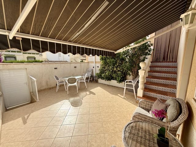 3 bedroom Semi-detached Villa for sale in La Florida, Orihuela with garage - € 179,950 (Ref: 9970802)