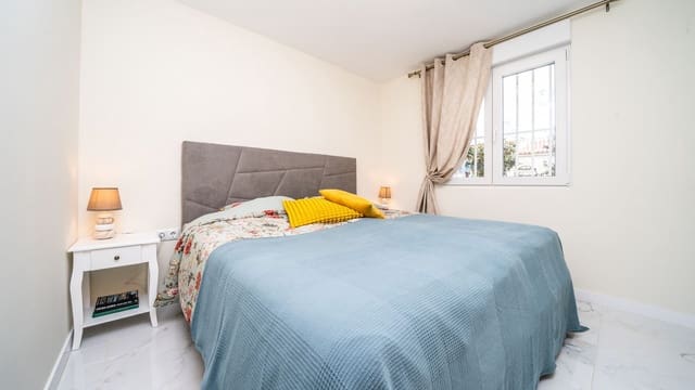 3 bedroom Bungalow for sale in Centro, Torrevieja - € 178,000 (Ref: 9973534)