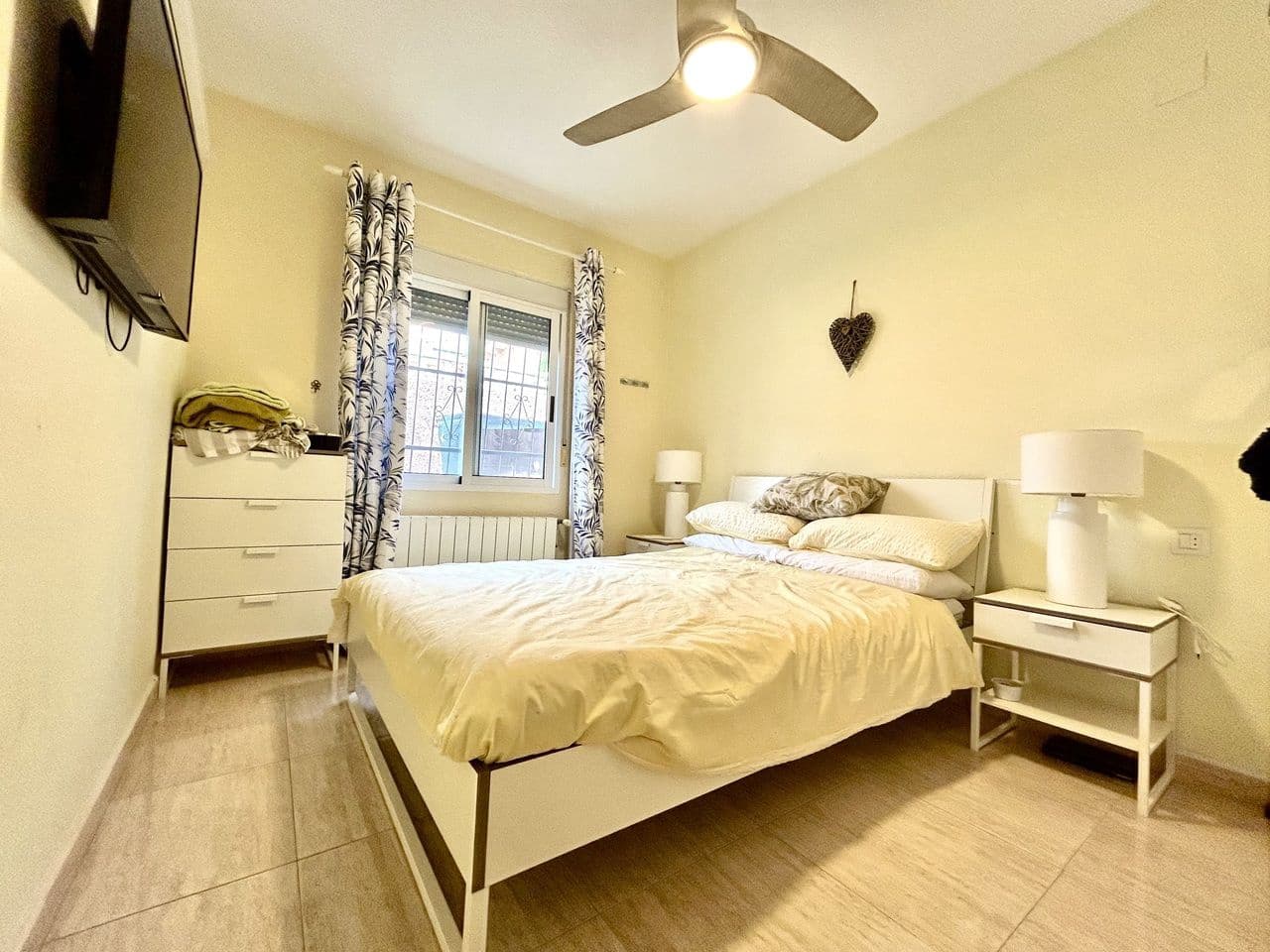2 bedroom Bungalow for sale in Villamartin - € 205,000 (Ref: 9975612)