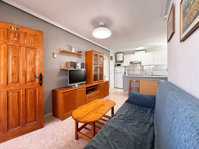 2 bedroom Bungalow for sale in Orihuela Costa, Orihuela with pool - € 154,950 (Ref: 9977499)