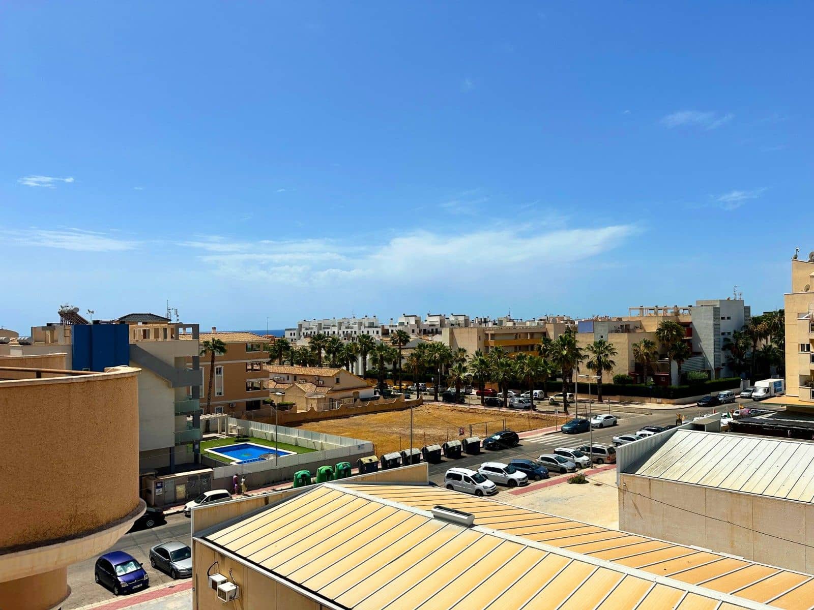 2 soverom Leilighet til salgs i Orihuela Costa med svømmebasseng garasje - € 198 000 (Ref: 9977500)