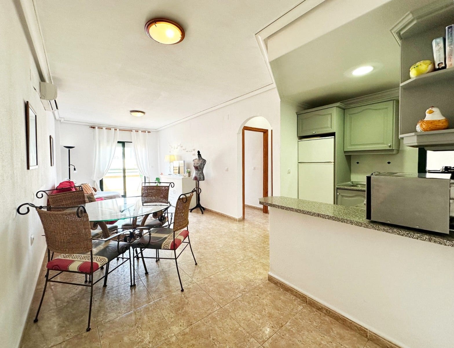 2 soverom Leilighet til salgs i Orihuela Costa med svømmebasseng garasje - € 198 000 (Ref: 9977500)