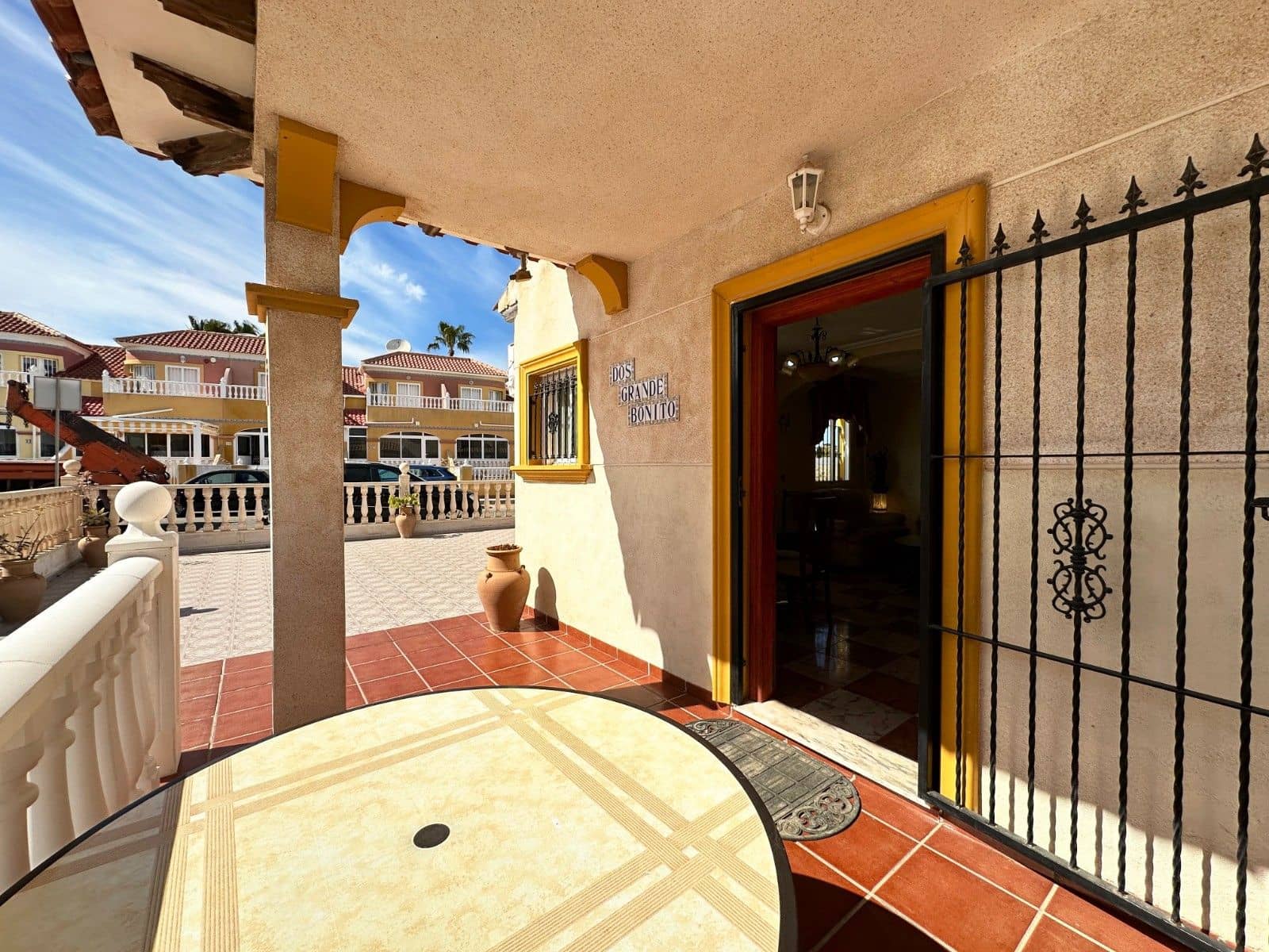 2 soverom Rekkehus til salgs i Orihuela Costa med svømmebasseng - € 239 000 (Ref: 9977504)