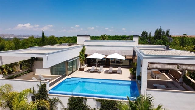 Chalet de 5 habitaciones en Rincón de Seca, Murcia ciudad en venta - 1.500.000 € (Ref: 9979857)