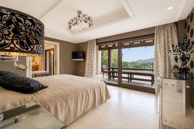 4 bedroom Villa for sale in Atamaría, Cartagena with pool - € 3,219,748 (Ref: 9979868)