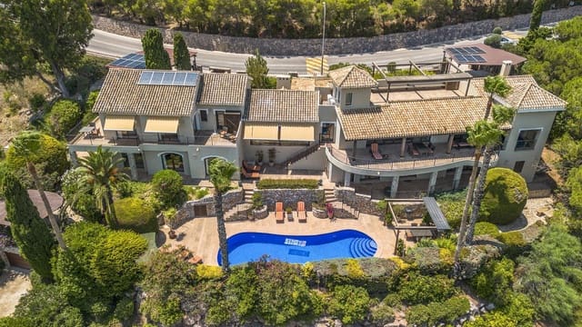 4 bedroom Villa for sale in Atamaría, Cartagena with pool - € 3,219,748 (Ref: 9979868)