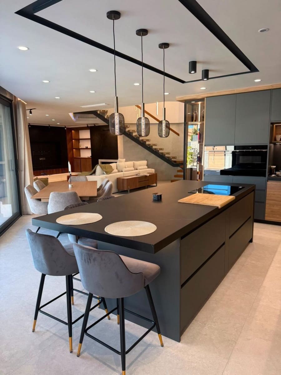 5 makuuhuone Huvila myytävänä paikassa Rojales mukana uima-altaan - 2 650 000 € (Ref: 9979873)