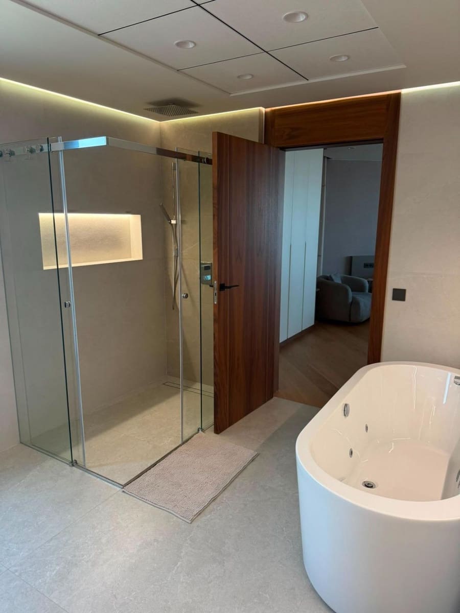 5 makuuhuone Huvila myytävänä paikassa Rojales mukana uima-altaan - 2 650 000 € (Ref: 9979873)