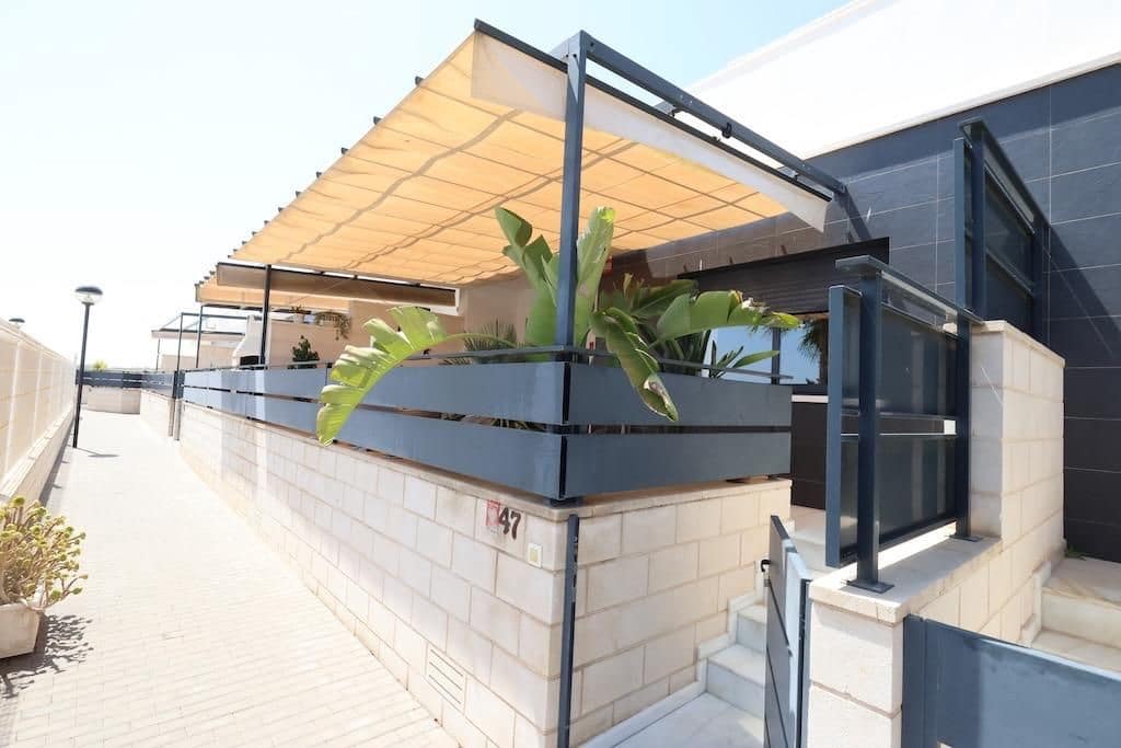 3 makuuhuone Huoneisto myytävänä paikassa Orihuela Costa mukana 
autotalli - 387 000 € (Ref: 9979878)