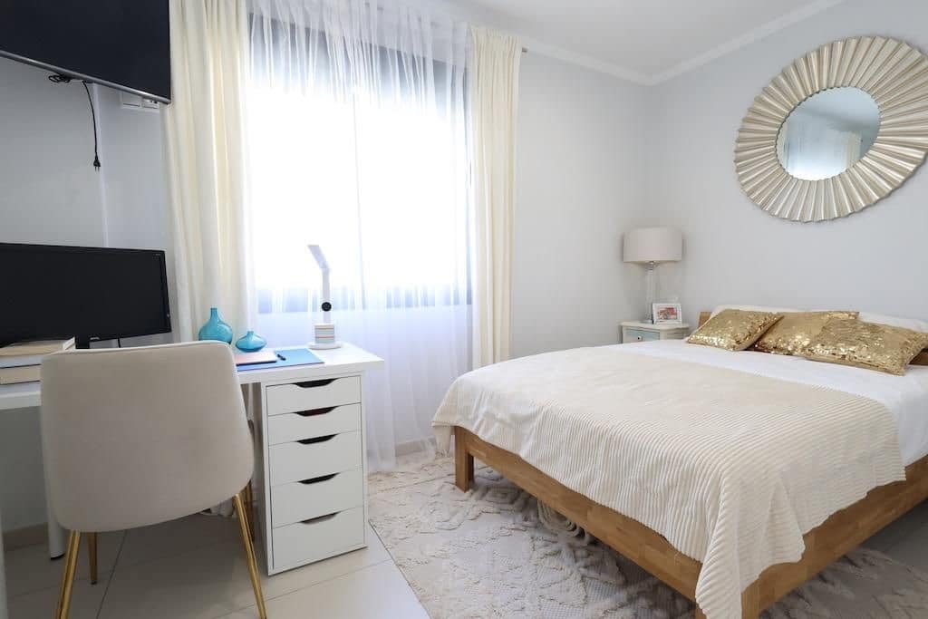 3 makuuhuone Huoneisto myytävänä paikassa Orihuela Costa mukana 
autotalli - 387 000 € (Ref: 9979878)