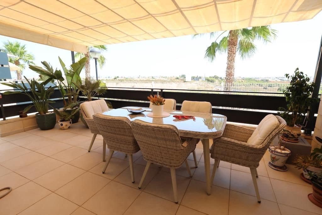 3 makuuhuone Huoneisto myytävänä paikassa Orihuela Costa mukana 
autotalli - 387 000 € (Ref: 9979878)