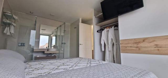2 soveværelse Lejlighed til salg i Cala de Finestrat, Finestrat med swimmingpool - € 285.000 (Ref: 9980519)