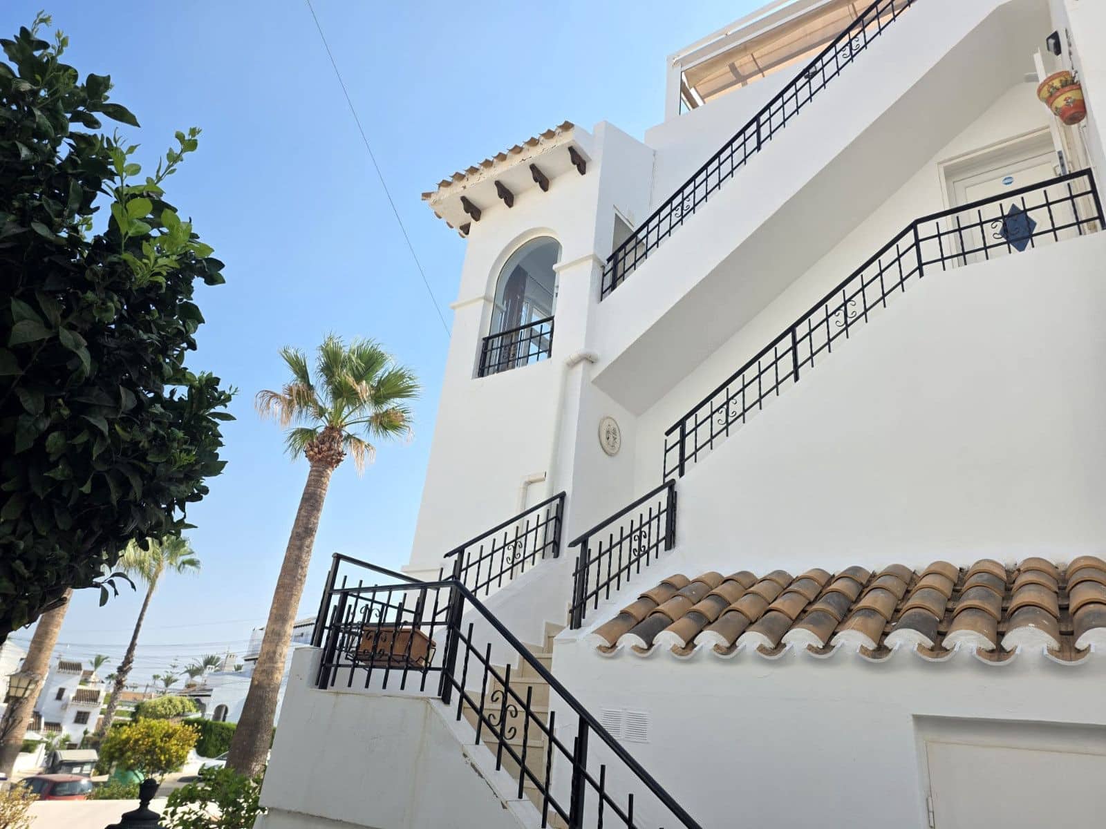 2 makuuhuone Huoneisto myytävänä paikassa Orihuela Costa mukana uima-altaan - 199 000 € (Ref: 9987025)