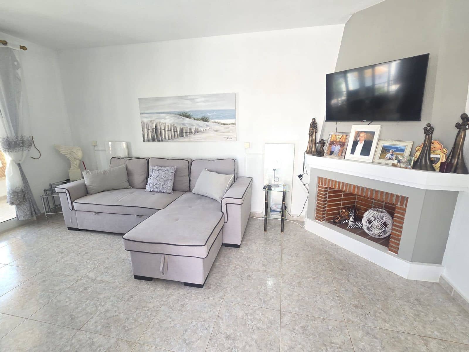 2 makuuhuone Huoneisto myytävänä paikassa Orihuela Costa mukana uima-altaan - 199 000 € (Ref: 9987025)