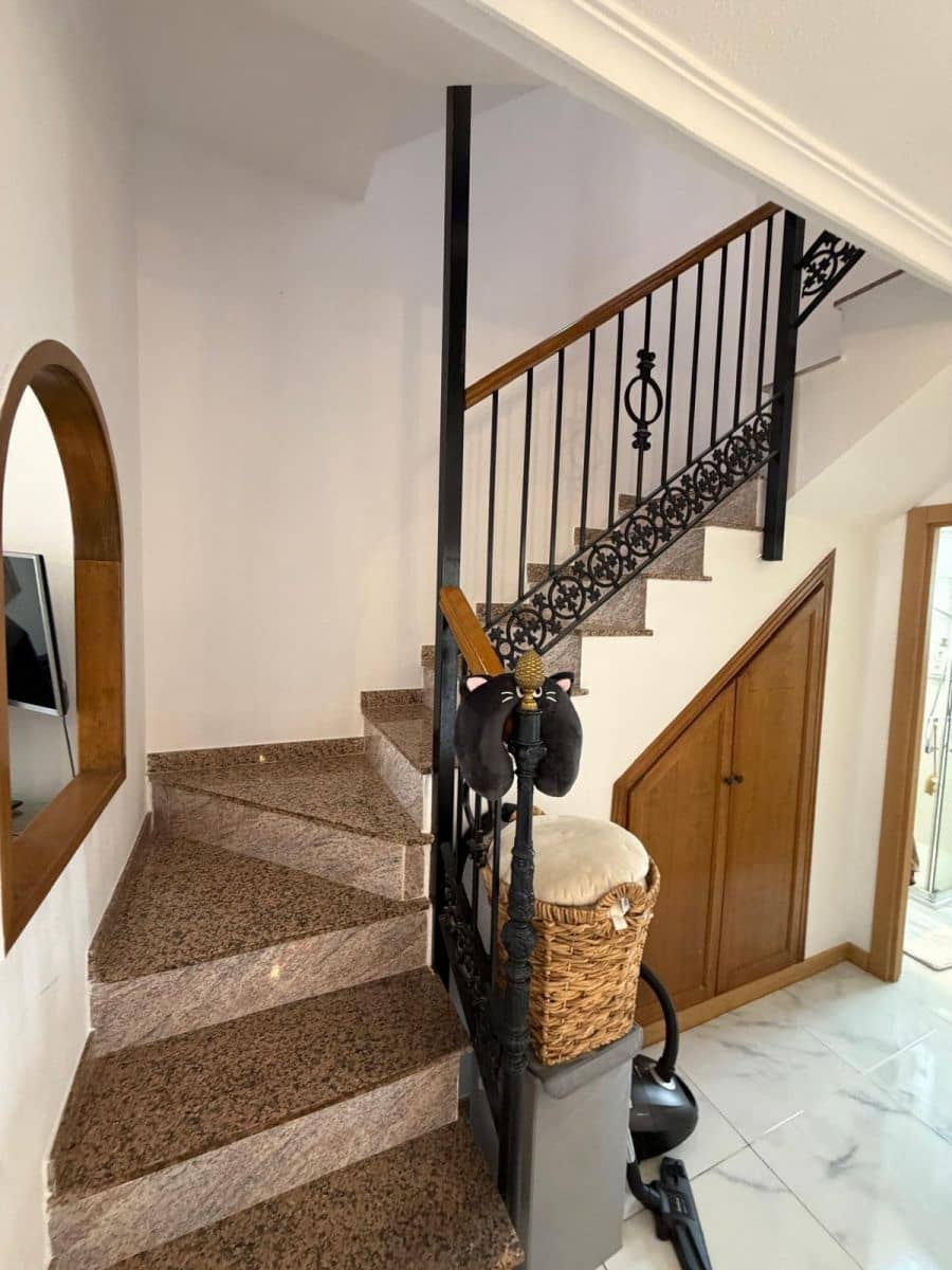 3 soverom Bungalow til salgs i Torrevieja med svømmebasseng - € 272 000 (Ref: 9987038)