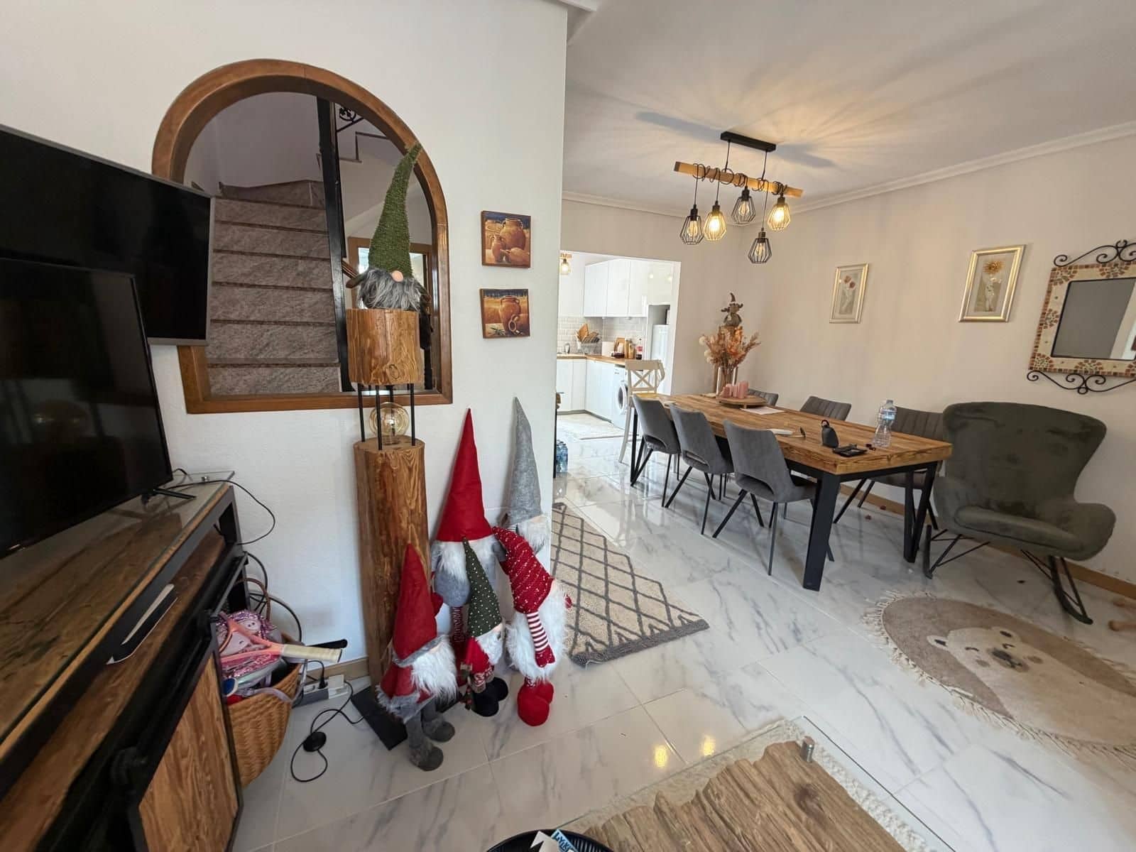 3 soverom Bungalow til salgs i Torrevieja med svømmebasseng - € 272 000 (Ref: 9987038)